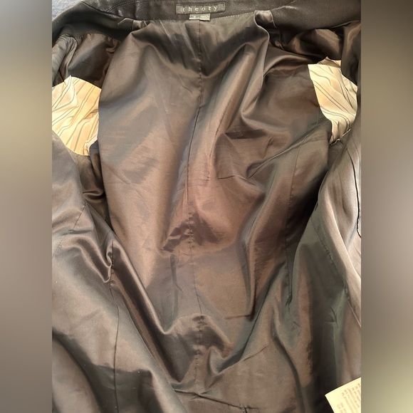 386. Ladies Theory Vintage Black Wool Blend Gabe B Suit Jacket - Picture 4 of 8